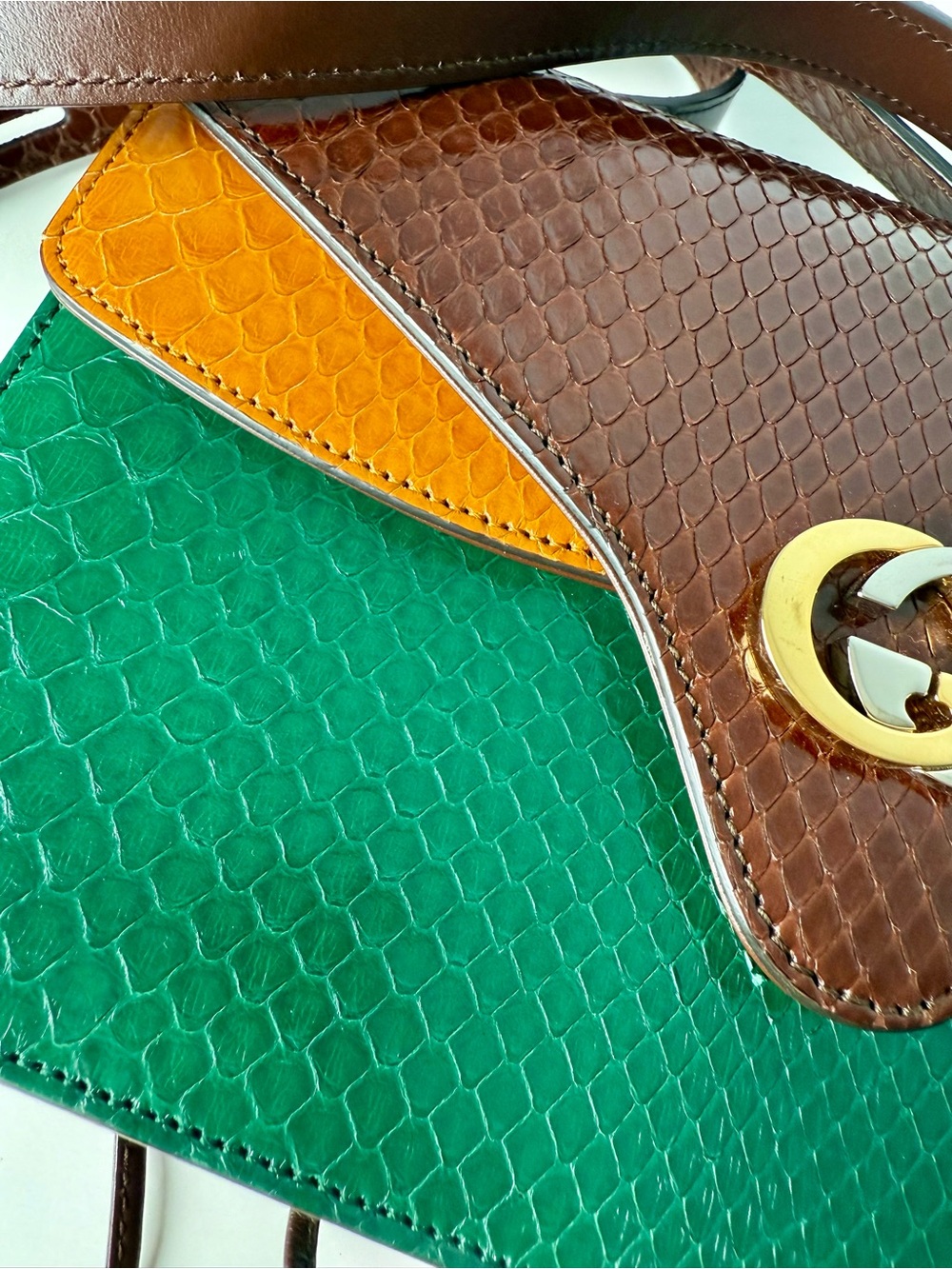 Gucci Zumi Multicolor Python Shoulder Bag - Picture 7 of 14